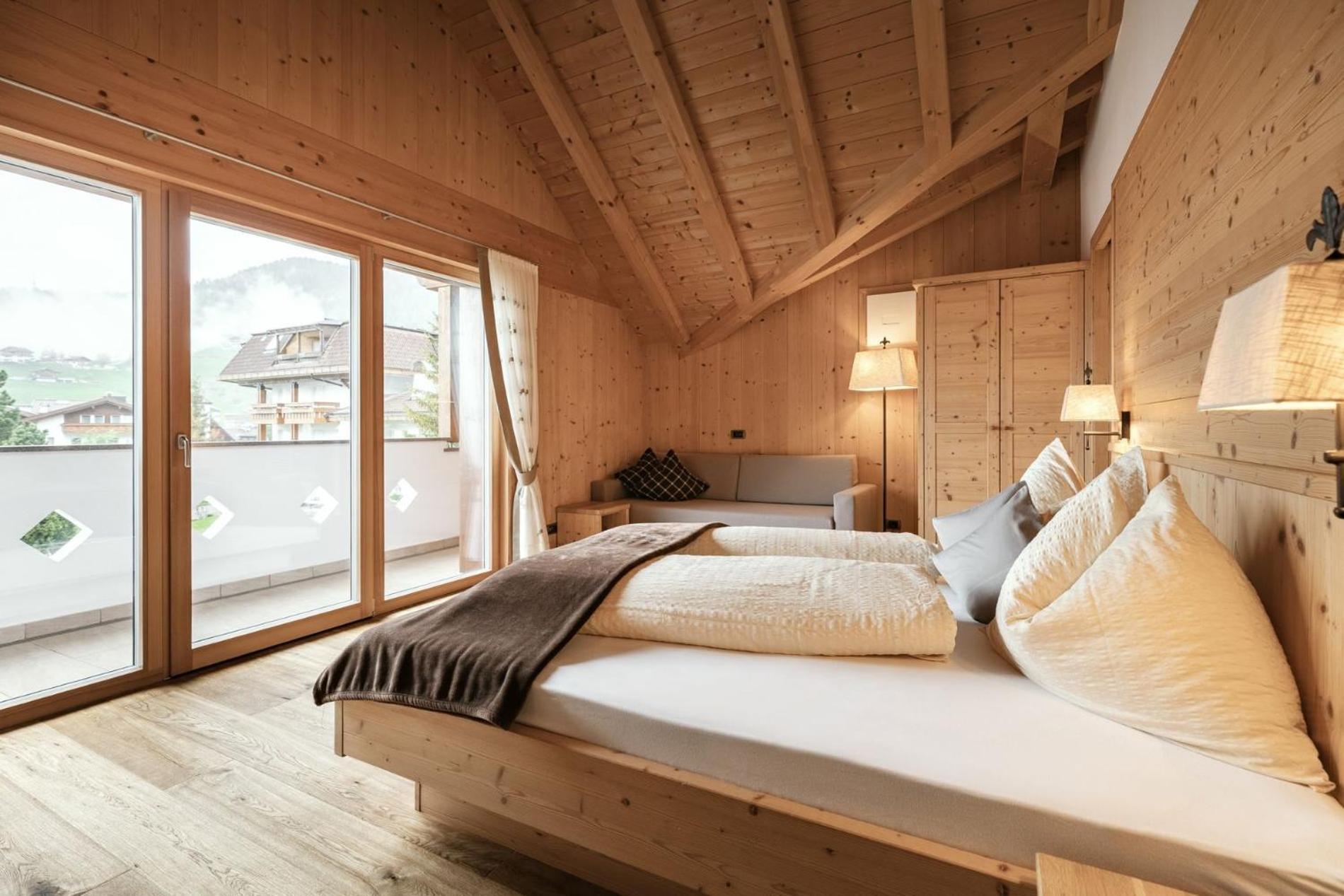 Apartments Burvel セルヴァ・ディ・ヴァル・ガルデーナ 部屋 写真